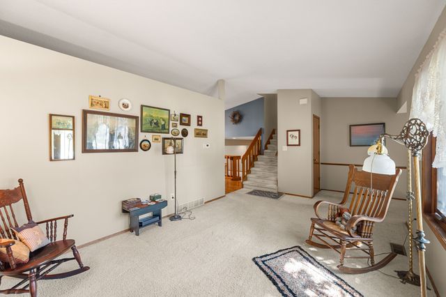 4432 98th Street, Urbandale, IA 50322