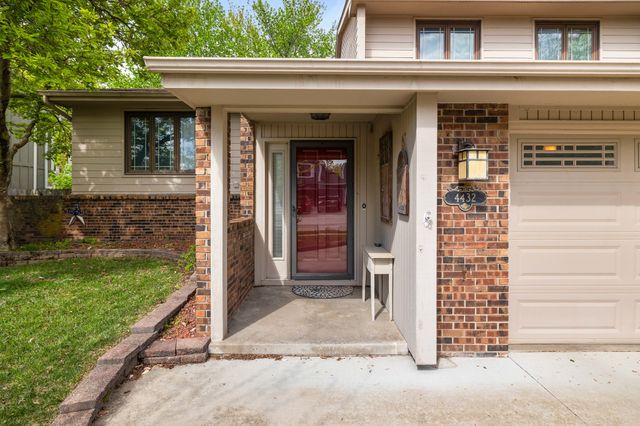 4432 98th Street, Urbandale, IA 50322