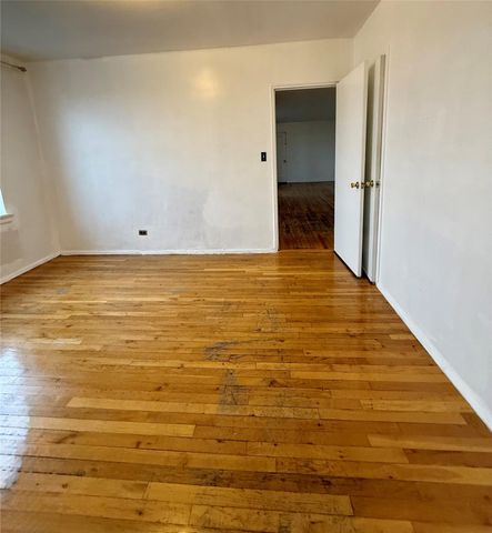 2630 Kingsbridge Terrace 3V, Bronx, NY 10463