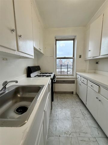 2630 Kingsbridge Terrace 3V, Bronx, NY 10463