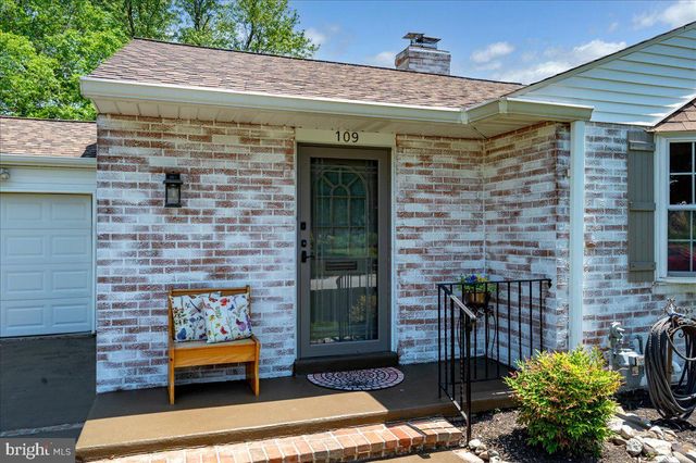 109 JAYSON RD, Wilmington, DE 19803