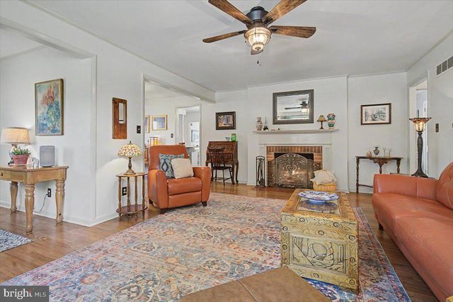 109 JAYSON RD, Wilmington, DE 19803