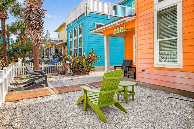 2525 S 11th St 80, Port Aransas, TX 78373