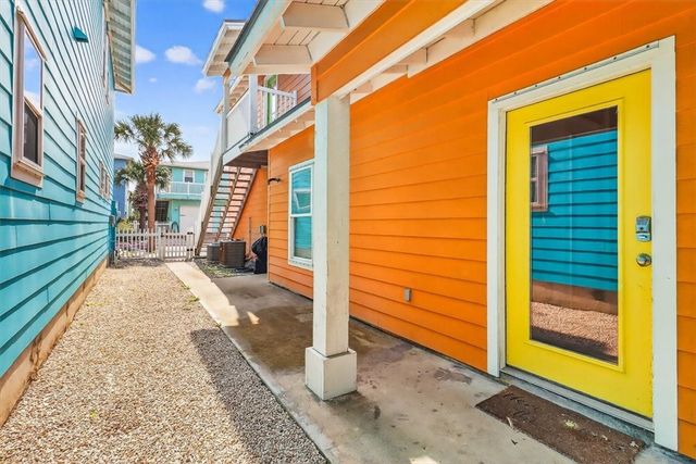 2525 S 11th St 80, Port Aransas, TX 78373