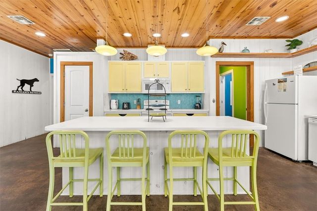 2525 S 11th St 80, Port Aransas, TX 78373