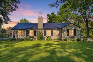 166 Swigert Avenue, Lexington, KY 40505