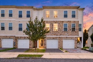 16 Paulina Pl, Franklin Twp., NJ 08873