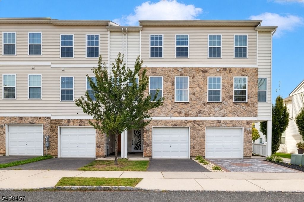 16 Paulina Pl, Franklin Twp., NJ 08873 — photo 2