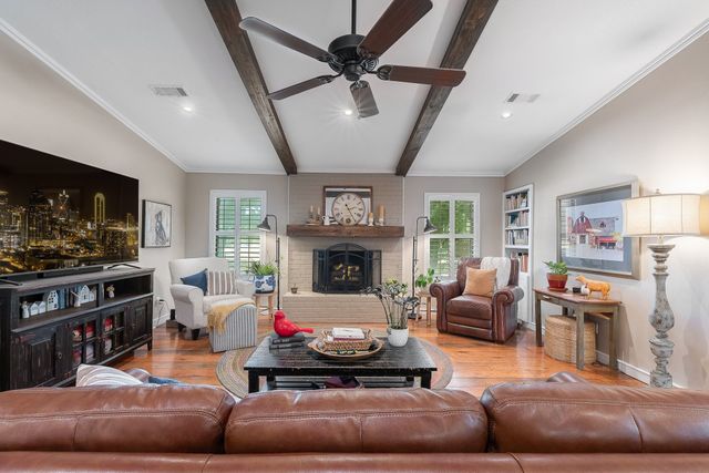 703 Robin Lane, Argyle, TX 76226