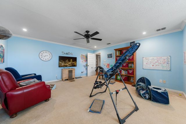 703 Robin Lane, Argyle, TX 76226