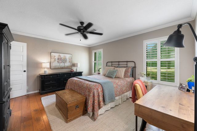 703 Robin Lane, Argyle, TX 76226