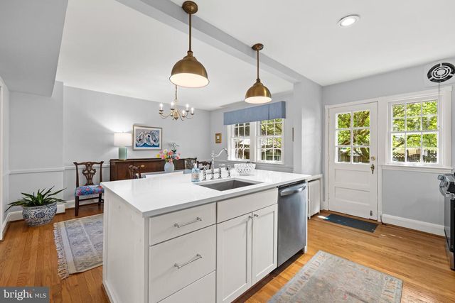 91 MURDOCK RD, Baltimore, MD 21212
