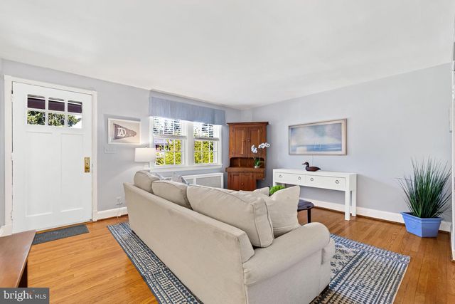 91 MURDOCK RD, Baltimore, MD 21212