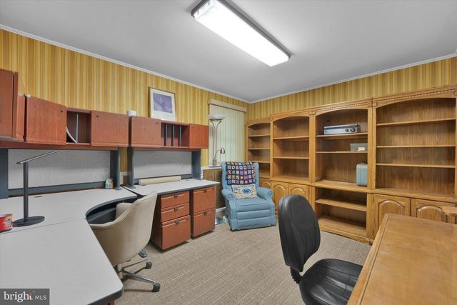 3731 MARQUIS LN, Huntingdon Valley, PA 19006