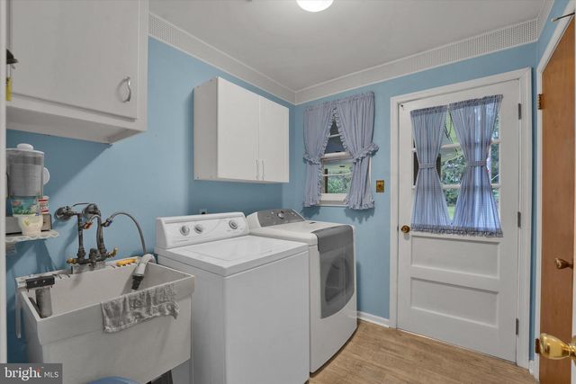 3731 MARQUIS LN, Huntingdon Valley, PA 19006