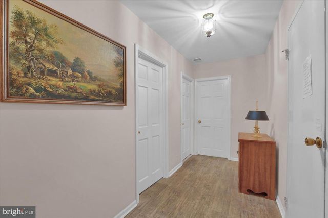 3731 MARQUIS LN, Huntingdon Valley, PA 19006
