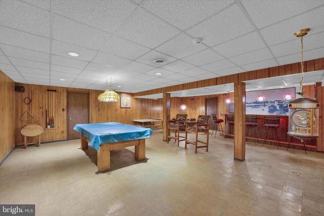 3731 MARQUIS LN, Huntingdon Valley, PA 19006