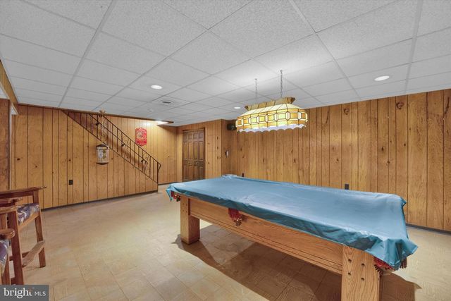3731 MARQUIS LN, Huntingdon Valley, PA 19006