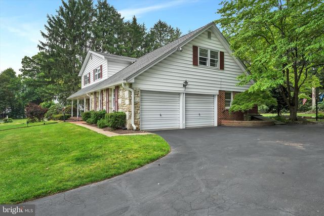 3731 MARQUIS LN, Huntingdon Valley, PA 19006