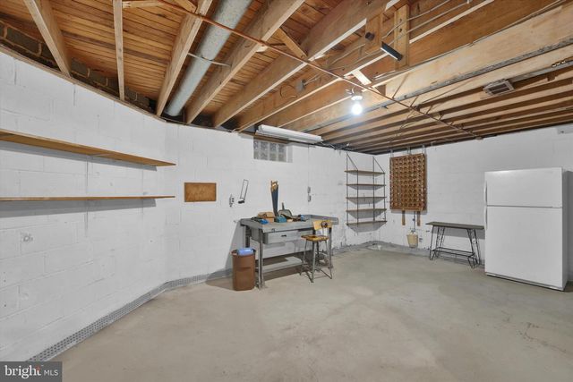 3731 MARQUIS LN, Huntingdon Valley, PA 19006
