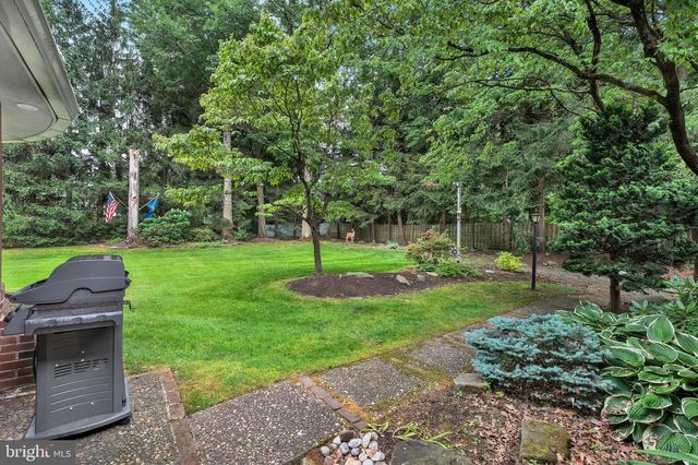 3731 MARQUIS LN, Huntingdon Valley, PA 19006