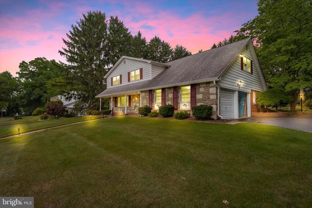 3731 MARQUIS LN, Huntingdon Valley, PA 19006