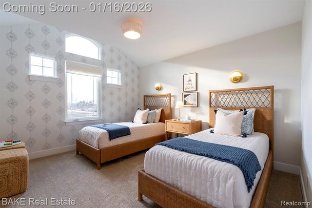 205 Mountain View Lane, Milford, MI 48381