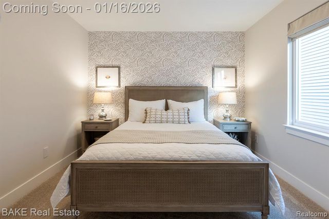 205 Mountain View Lane, Milford, MI 48381