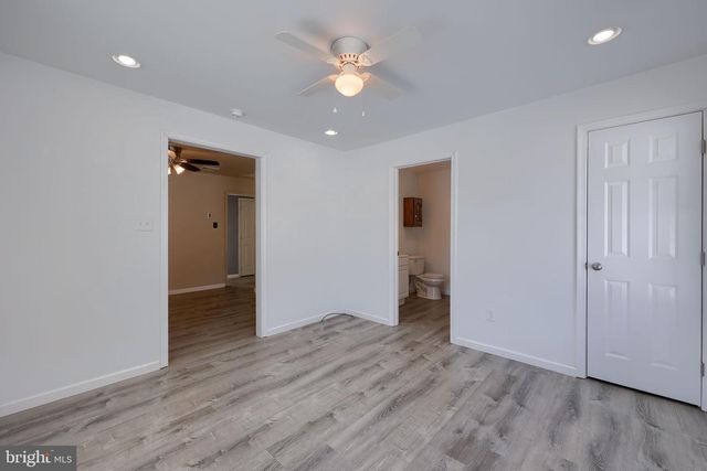 877 RICHMOND RD, Windsor, PA 17366