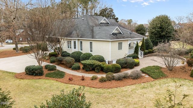 2448 Village Of Wakefield Drive, Zebulon, NC 27597