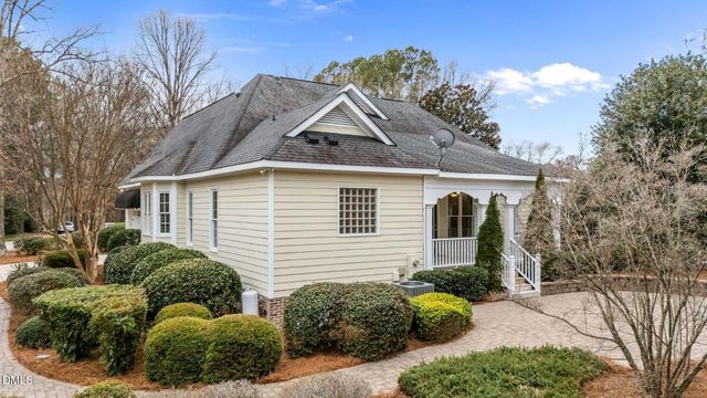 2448 Village Of Wakefield Drive, Zebulon, NC 27597