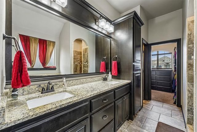 1720 NE 25th Street, Moore, OK 73160