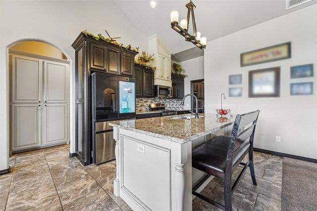 1720 NE 25th Street, Moore, OK 73160