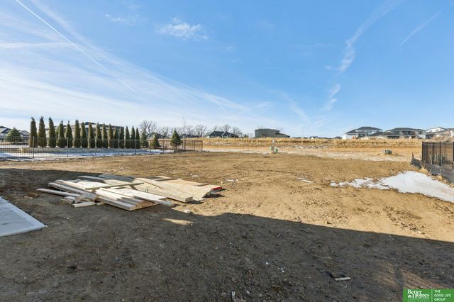 3308 S 206th Street, Elkhorn, NE 68022