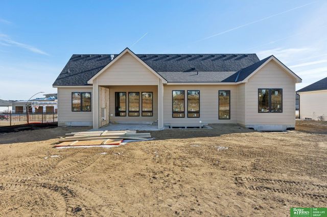 3308 S 206th Street, Elkhorn, NE 68022