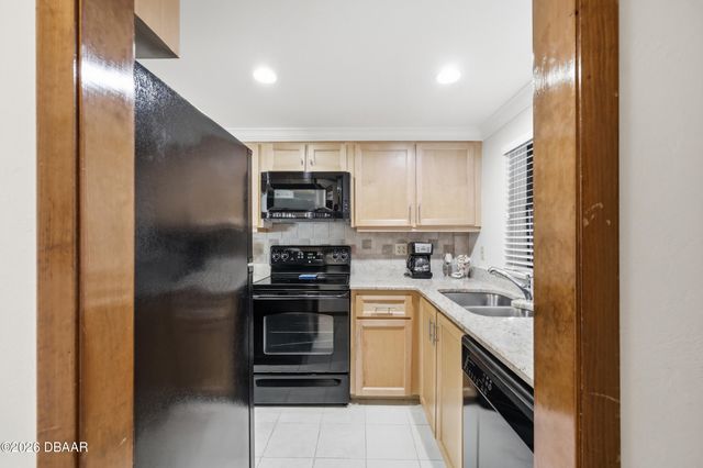 3747 S Atlantic Ave Unit 405, Daytona Beach Shores, FL 32118