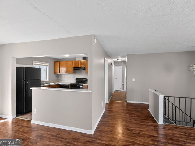 1439 Walnut Ridge Way, Stone Mountain, GA 30083