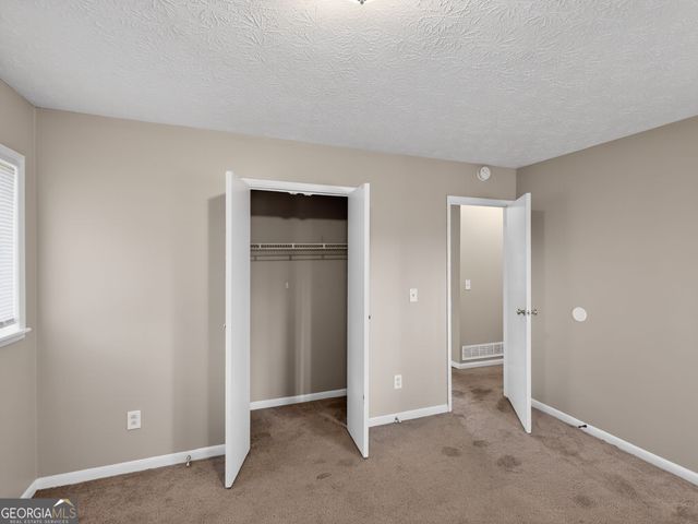 1439 Walnut Ridge Way, Stone Mountain, GA 30083