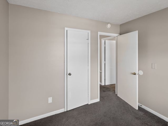 1439 Walnut Ridge Way, Stone Mountain, GA 30083