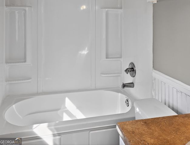 1439 Walnut Ridge Way, Stone Mountain, GA 30083