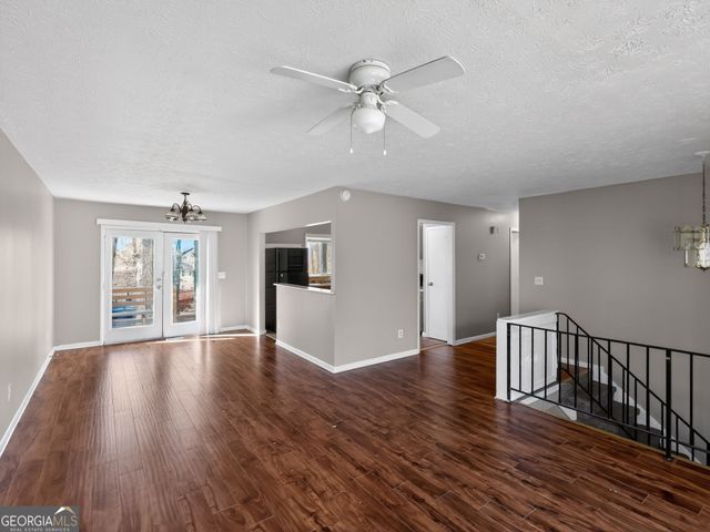 1439 Walnut Ridge Way, Stone Mountain, GA 30083