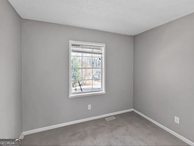 1439 Walnut Ridge Way, Stone Mountain, GA 30083