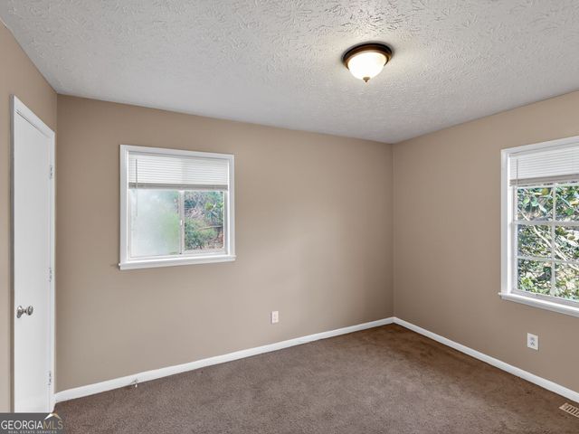 1439 Walnut Ridge Way, Stone Mountain, GA 30083