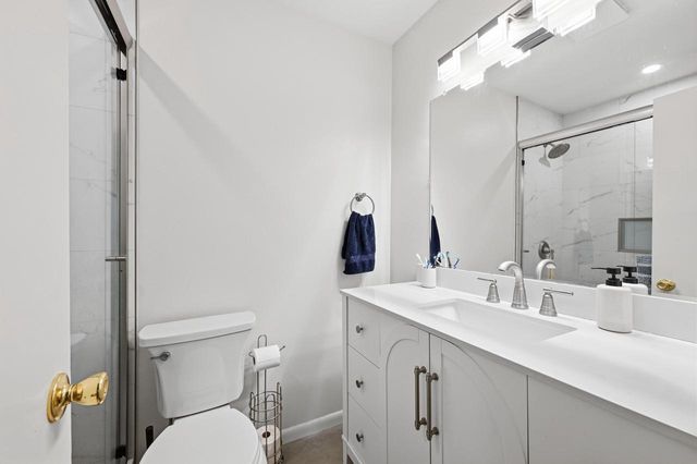 2540 Anita DRIVE, Brookfield, WI 53045