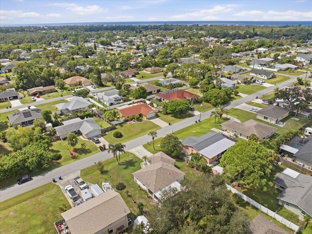 732 NECTAR ROAD, Venice, FL 34293
