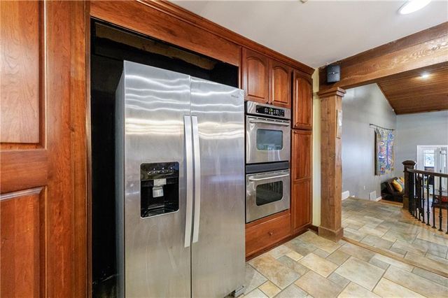 818 Arnold Mill Road, Woodstock, GA 30188