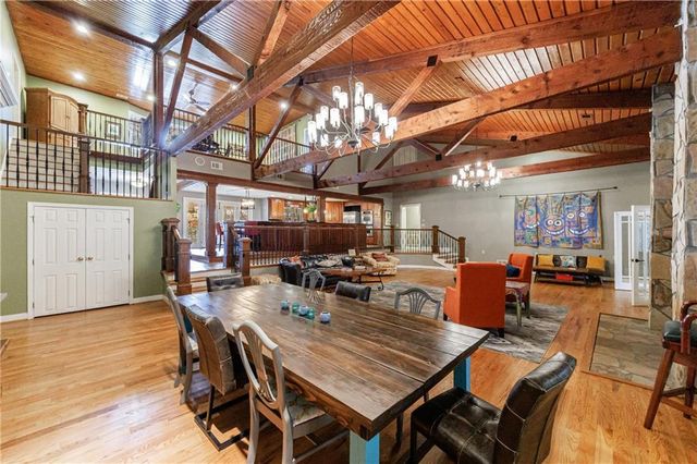 818 Arnold Mill Road, Woodstock, GA 30188