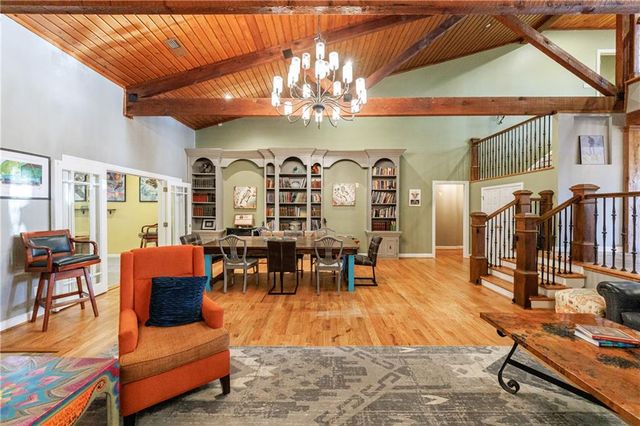 818 Arnold Mill Road, Woodstock, GA 30188