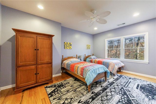 818 Arnold Mill Road, Woodstock, GA 30188