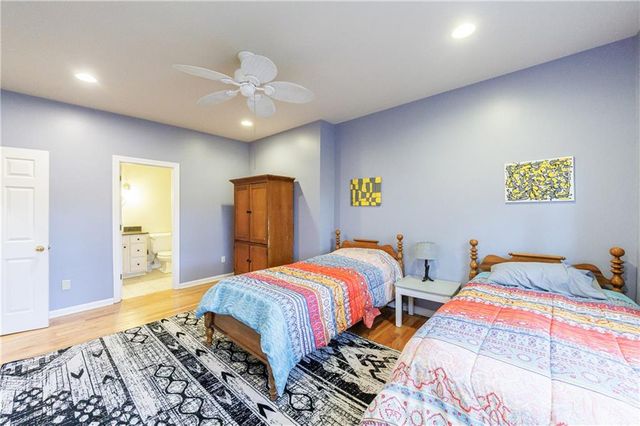 818 Arnold Mill Road, Woodstock, GA 30188